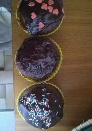 Φωτογραφία της συνταγής Muffins με σοκολάτα και γλάσο σοκολάτας