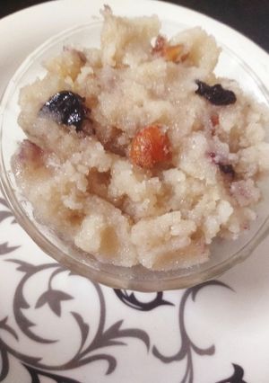 साजूक तुपातील शिरा (sajuk tupatil sheer recipe in marathi) रेसिपी चे मुख्य फोटो 