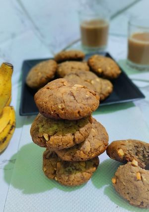 पिनट बटर कुकीज़(Peanut butter cookie recipe in hindi) रेसिपी मुख्य फोटो
