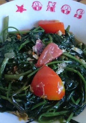 Foto resep Oseng kangkung ala Huda