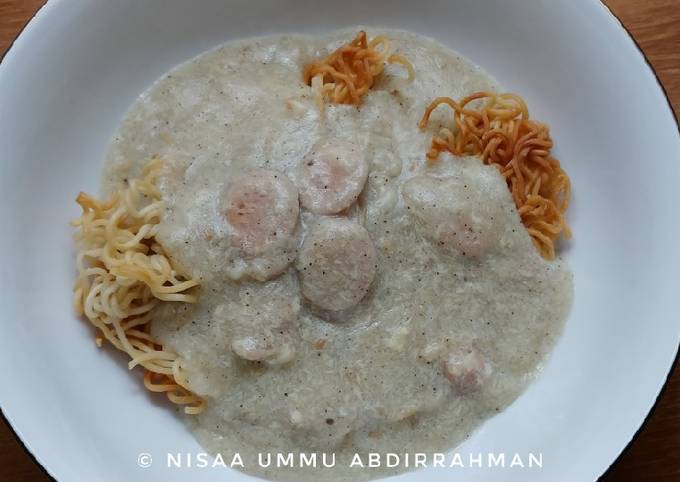 Mie Titi a.k.a Mie Kering Makassar Dadakan