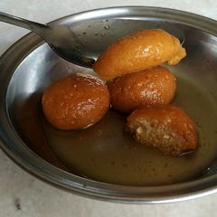 A picture of Pahala Rasagola.