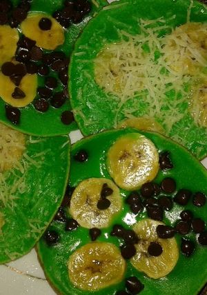 Foto resep Pancake Pandan Topping Piscok dan Pisju simpel bangettt^_^