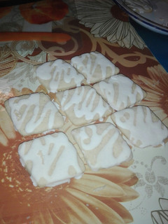Una foto de Galletitas de limón glaseadas😍