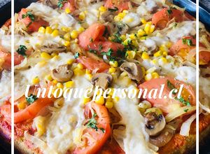 Una foto de Pizza con base de coliflor
