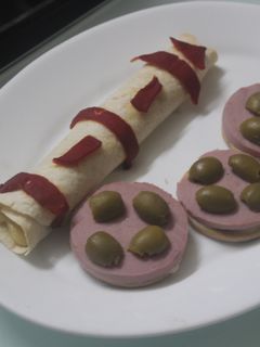 Una foto de Canelón de paté con galletas María