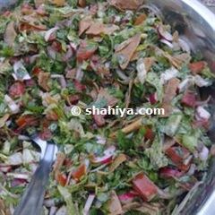 A picture of Fattoush, as Light as it gets!.