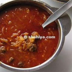 A picture of Diet Meatballs with Onions and Tomato Sauce.