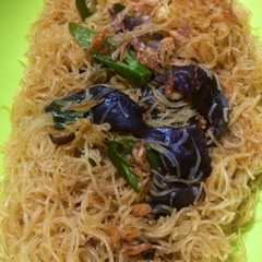 A picture of Bihun Jagung / Soun Goreng.