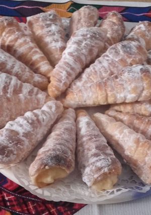 Foto principal de Canutillos de hojaldre y crema