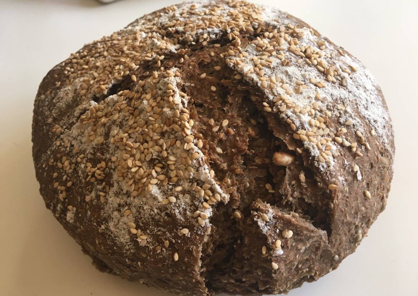 Pan de centeno con semillas y levadura de cerveza