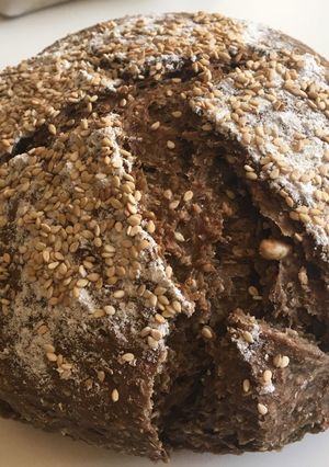 Una foto de Pan de centeno con semillas y levadura de cerveza