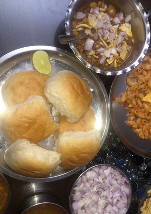 A picture of Misal.