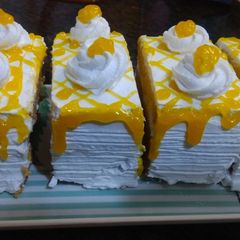 A picture of Wheat flavoured mango pastries.