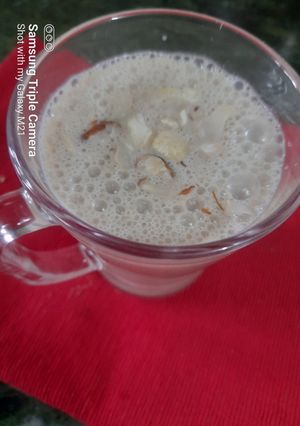 A picture of Khajoor milkshake (fasting).