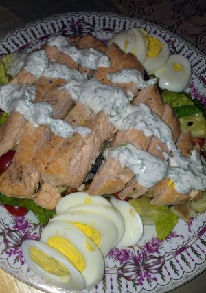 A picture of Dill dressing for salmon.
