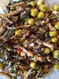 Tumis tekokak daun mengkudu