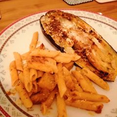 A picture of Aubergine pesto.