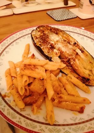 A picture of Aubergine pesto.