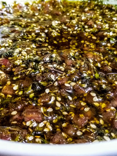 Una foto de ZAATAR Y Tomate 🍅...!