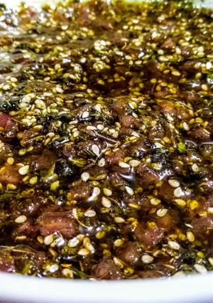 Una foto de ZAATAR Y Tomate 🍅...!