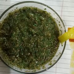 A picture of Coriander chutney.