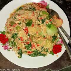 รูปของ Seblak mie dan kerupuk