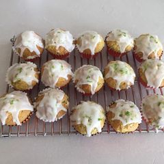 Courgette and lime cakes A picture of Courgette and lime cakes.