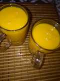 Mix de jugo de mango, plátano, leche