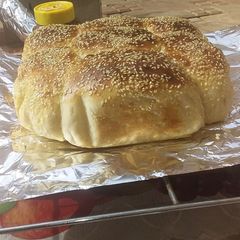 A picture of Sesame bread.