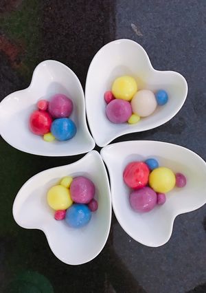 Hình của món Chè Trôi Nước Ngũ Sắc.