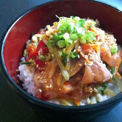 A picture of Spicy Salmon Salad Don.