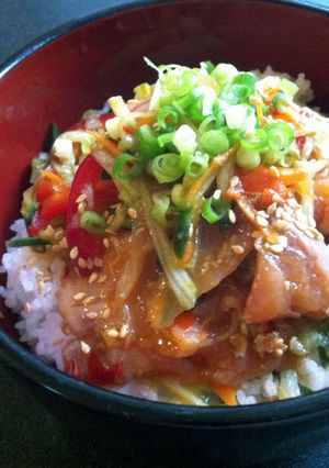 A picture of Spicy Salmon Salad Don.