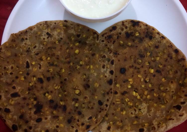 Sprouts Pudina paratha