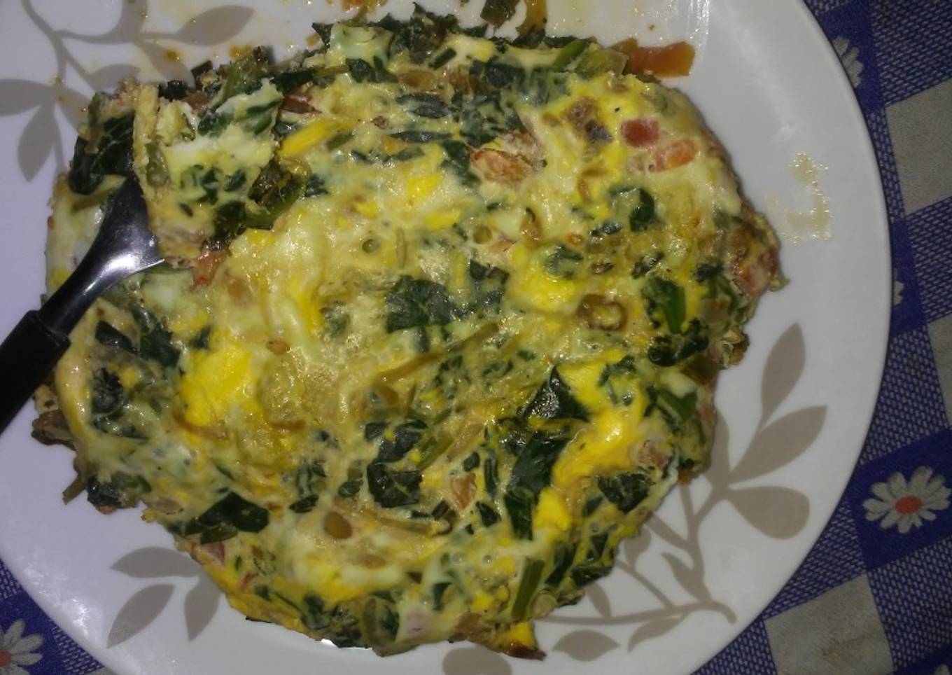 Salteado de verduras con huevo. Saludable y sabroso