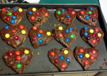 How to Prepare Delicious Cookie Fudge Bars