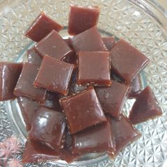 A picture of Caramel candy.
