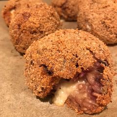 A picture of Arancini (no eggs).