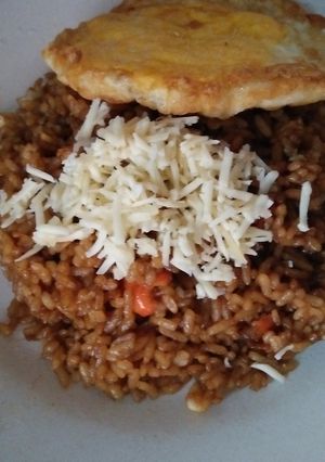 Foto resep Nasi Goreng Keju Pedas Manis (resep sederhana, rasa juara)