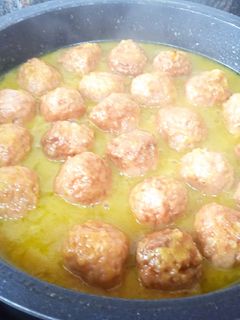 Una foto de Albóndigas en salsa casera