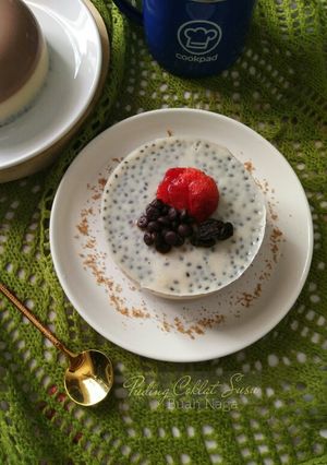 Foto resep Puding Coklat Susu (Buah Naga)