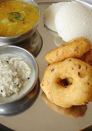 A picture of Medu vada.