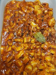 Una foto de Pulpo en salsa