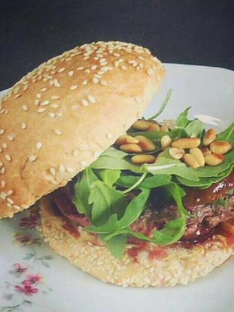 Easy Ways Make|Recipe} Feta cheese Burger with Roasted figs, Perfect