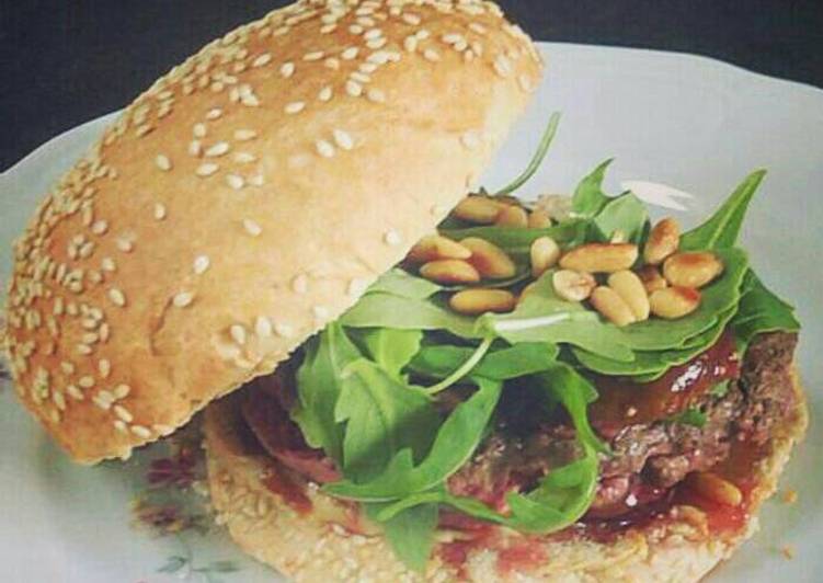 Recipe of Yummy Feta cheese Burger with Roasted figs
