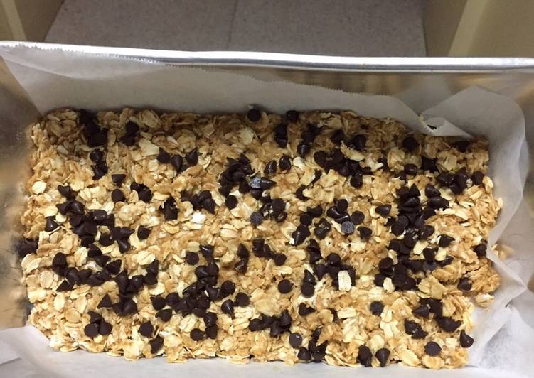 Simple Way to Make Quick Oatmeal protein bar treats