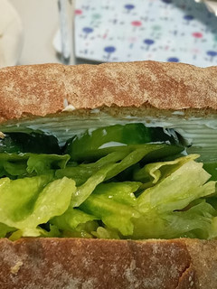Una foto de Sándwich verde