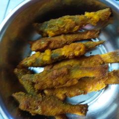 A picture of Crispy Topshe Fish Fry.