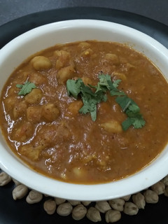 છોલે રેસીપી મુખ્ય ફોટો