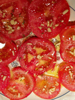 Una foto de Platito de tomate